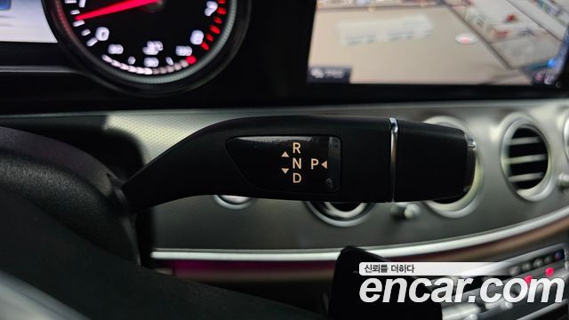 Mercedes-Benz E-Class (W213) E250 Avantgarde 2020 — фото 9
