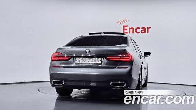 BMW 7 Series (G11) 740Ld xDrive M Sport 2018 — фото 4