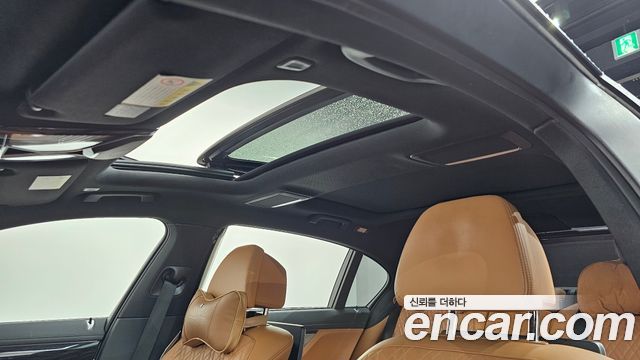 BMW 7 Series (G11) 740Ld xDrive M Sport 2018 — фото 19