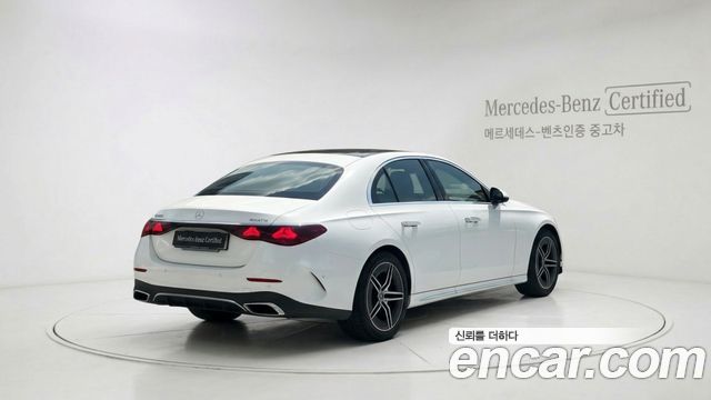 Mercedes-Benz E-Class (W214) E300 4MATIC AMG Line 2025 — фото 2
