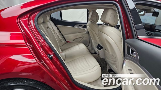 Genesis G70 Gasoline 2.0T 2WD 2021 — фото 12
