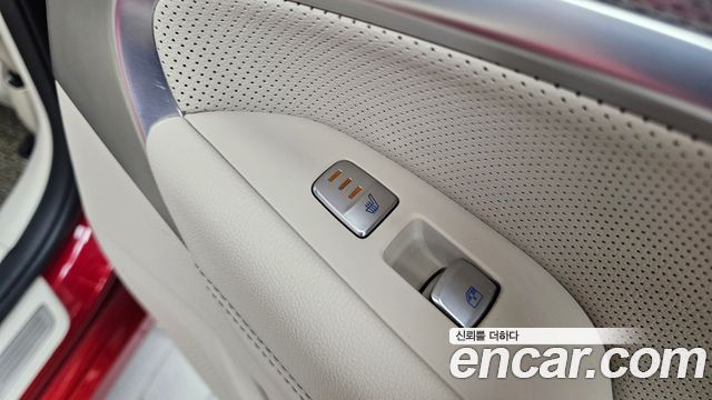 Genesis G70 Gasoline 2.0T 2WD 2021 — фото 17