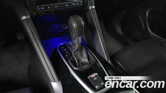 Renault Korea QM6 2.0 LPe Premiere 2WD 2021 — фото 9