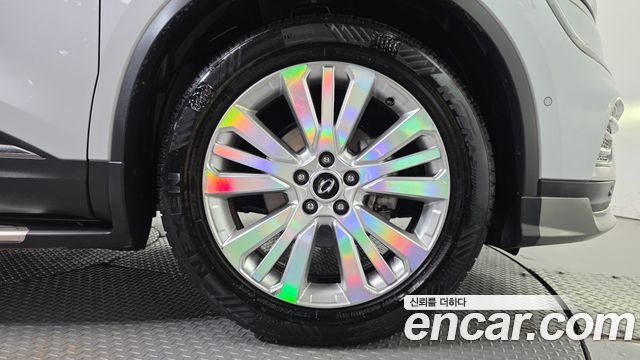 Renault Korea QM6 2.0 LPe Premiere 2WD 2021 — фото 21