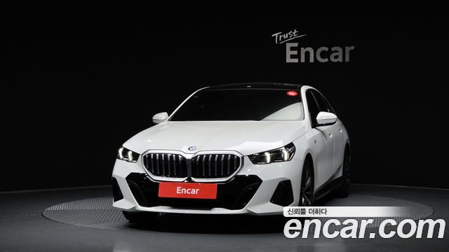 BMW 5 Series (G60) 530i xDrive M Sport 2026 — фото 3