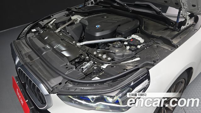 BMW 5 Series (G60) 530i xDrive M Sport 2026 — фото 6
