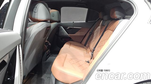 BMW 5 Series (G60) 530i xDrive M Sport 2026 — фото 26