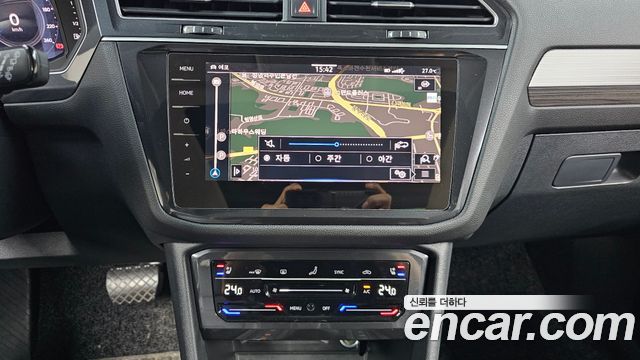 Volkswagen Tiguan Allspace 2.0 TSI Prestige 2024 — фото 12