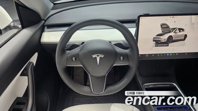 Tesla Model Y Long Range AWD 2022 — фото 17