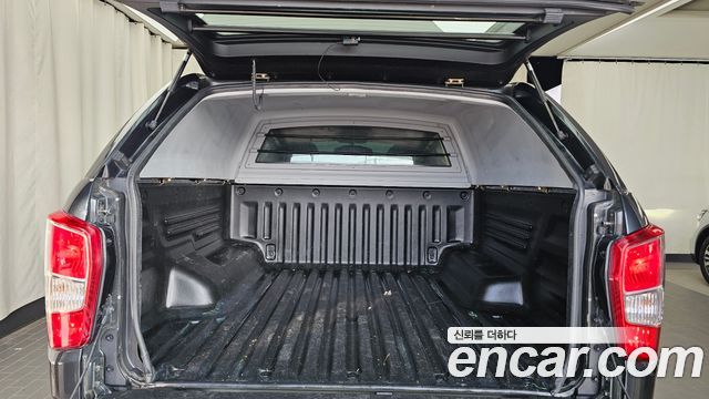 KG Mobility (SsangYong) Rexton Sports Khan Diesel 2.2 4WD Wild 2024 — фото 24