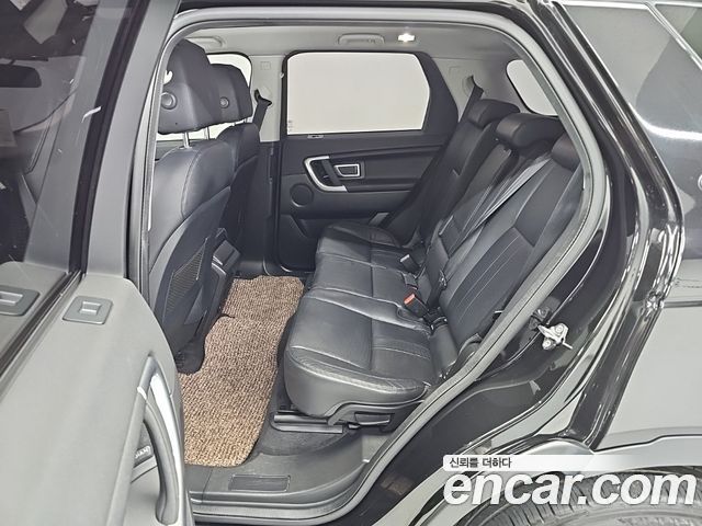 Land Rover Discovery Sport 2.0 TD4 SE 2019 — фото 9