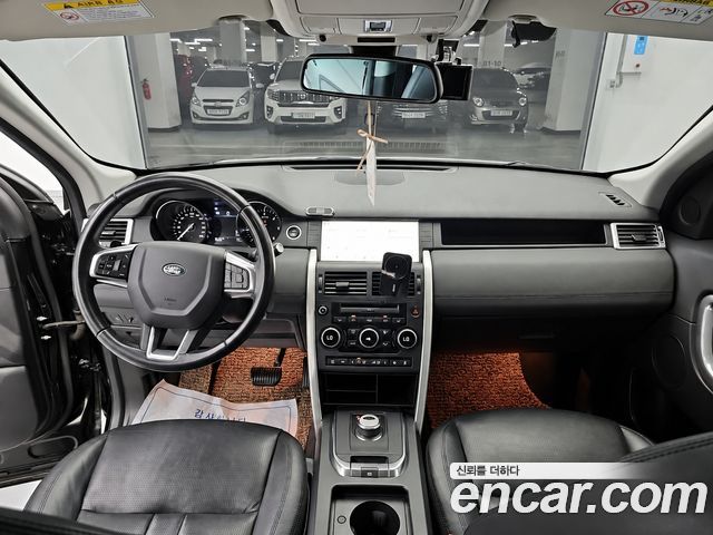 Land Rover Discovery Sport 2.0 TD4 SE 2019 — фото 22