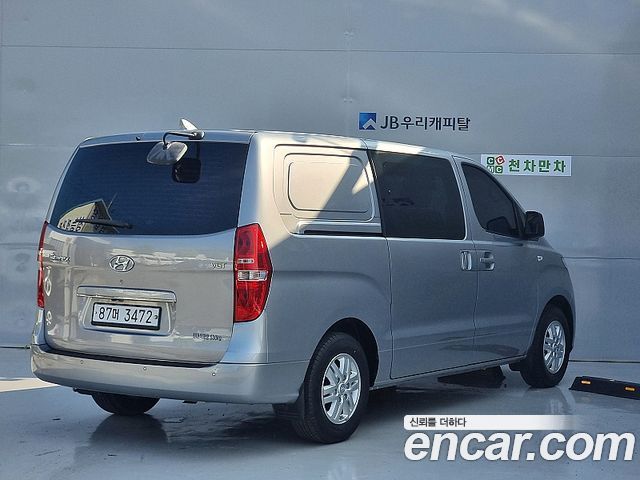 Hyundai Grand Starex Van 5-Seater Modern 2021 — фото 4