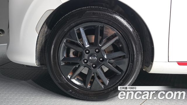 Kia Soul Booster 1.6 T-GDI Noblesse 2019 — фото 5