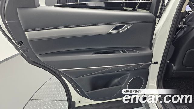 Genesis GV80 2.5T Gasoline AWD 2026 — фото 25