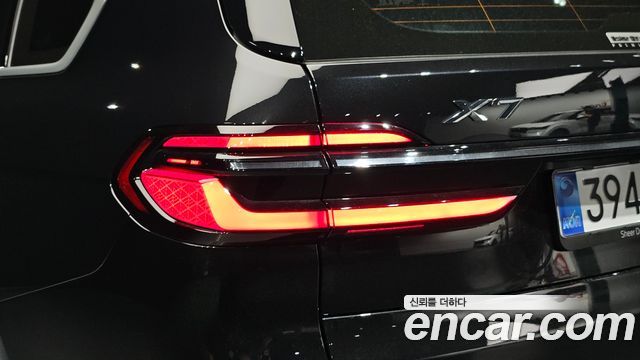 BMW X7 (G07) xDrive 40i M Sport 7STR 2025 — фото 23