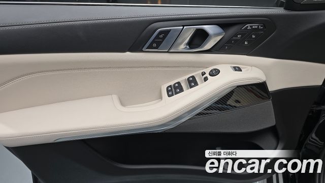 BMW X7 (G07) xDrive 40i M Sport 7STR 2025 — фото 24