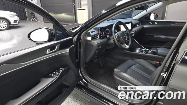 Kia K5 (III) 2.0 Prestige 2023 — фото 10