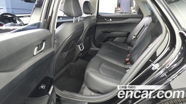 Kia K5 (III) 2.0 Prestige 2023 — фото 11