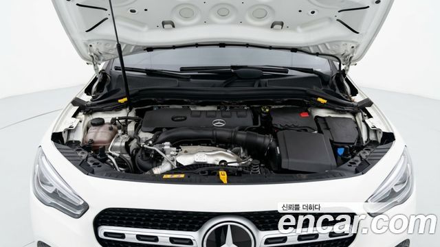 Mercedes-Benz GLA-Class (H247) GLA220 2021 — фото 6