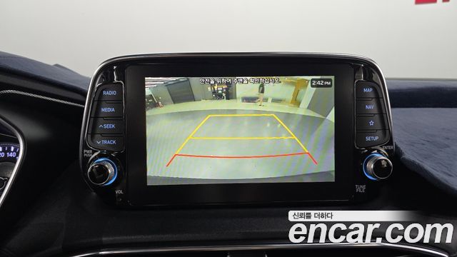 Hyundai Santa Fe (TM) Diesel 2.0 2WD Exclusive 2020 — фото 15
