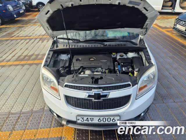 Chevrolet Orlando 2.0 Diesel LTZ Premium 2015 — фото 6