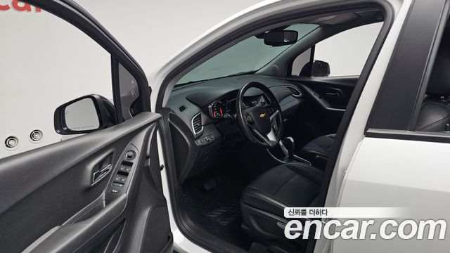 Chevrolet Trax 1.4 Red Line LT Core 2019 — фото 10