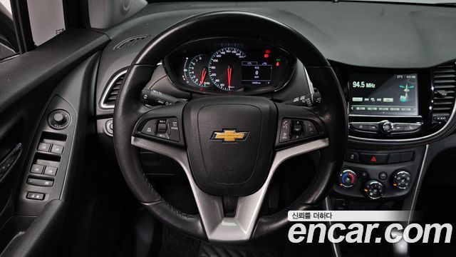 Chevrolet Trax 1.4 Red Line LT Core 2019 — фото 13