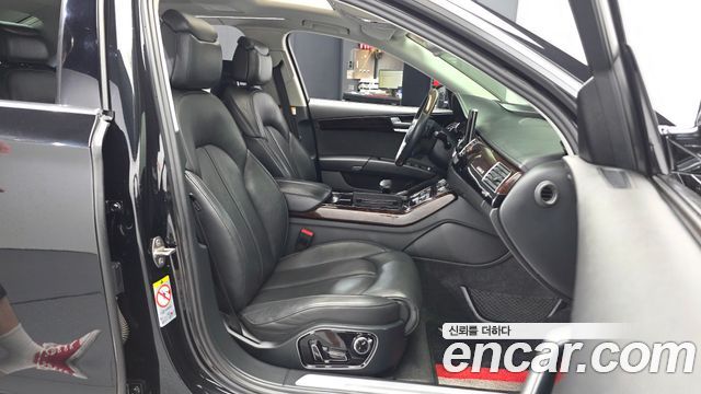 Audi A8 50 TDI Quattro LWB D4 2015 — фото 11