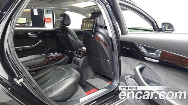 Audi A8 50 TDI Quattro LWB D4 2015 — фото 12