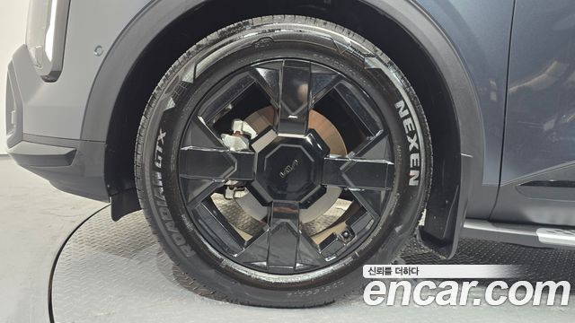 Kia Sportage (V) Gasoline 1.6 Turbo 2WD Signature X Line 2025 — фото 5
