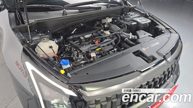 Kia Sportage (V) Gasoline 1.6 Turbo 2WD Signature X Line 2025 — фото 6