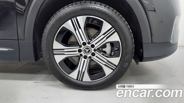 Mercedes-Benz EQB (X243) EQB300 4MATIC 2026 — фото 5