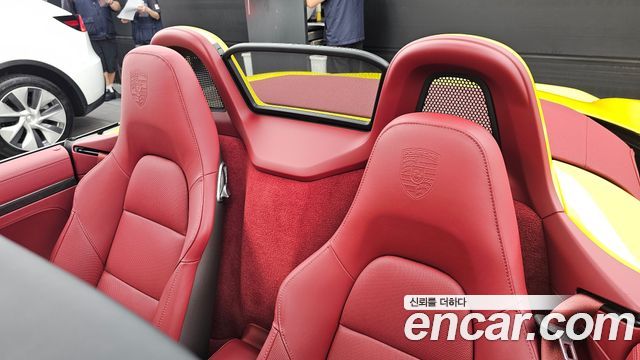 Porsche 718 Boxster 4.0 GTS 2025 — фото 12