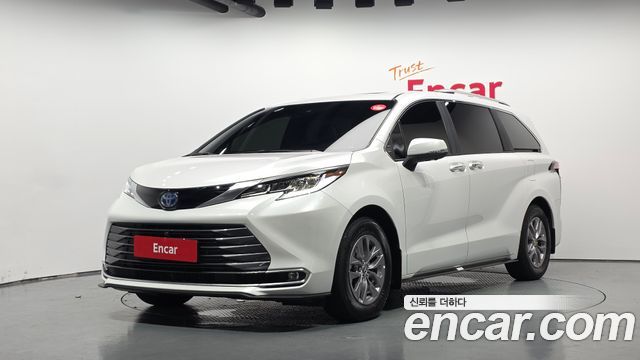 Toyota Sienna (IV) 2.5 Hybrid AWD 2025 — фото 1