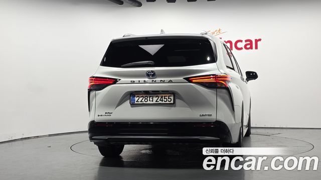 Toyota Sienna (IV) 2.5 Hybrid AWD 2025 — фото 4