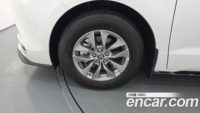 Toyota Sienna (IV) 2.5 Hybrid AWD 2025 — фото 5