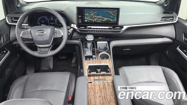 Toyota Sienna (IV) 2.5 Hybrid AWD 2025 — фото 7