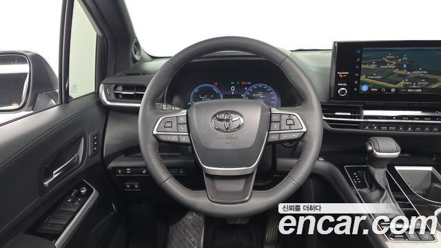 Toyota Sienna (IV) 2.5 Hybrid AWD 2025 — фото 16