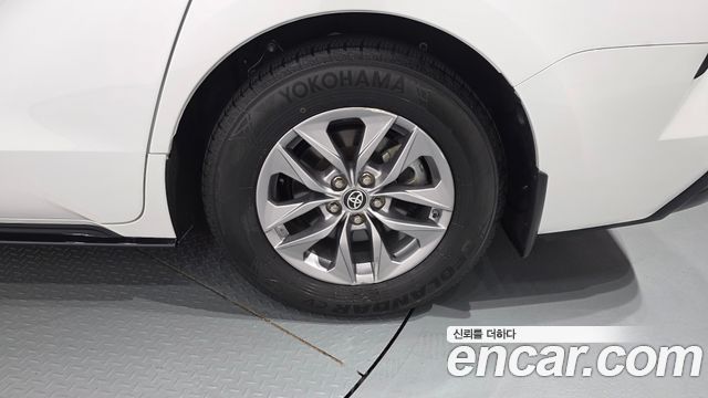 Toyota Sienna (IV) 2.5 Hybrid AWD 2025 — фото 27