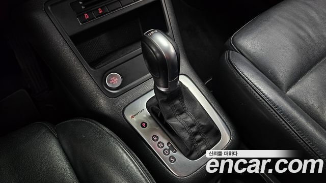 Volkswagen Tiguan 2.0 TDI Comfort 5N 2015 — фото 9