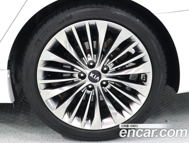 Kia K7 2.4 GDI Noblesse 2019 — фото 21