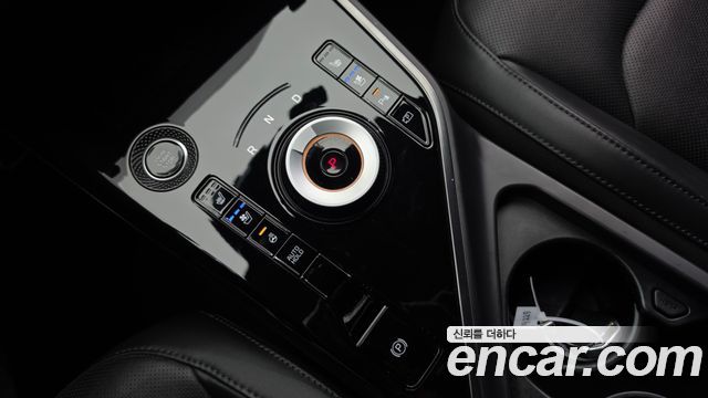 Kia Niro Signature 2022 — фото 9