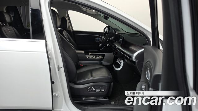 Hyundai Ioniq 9 Performance Type AWD 6-Seater Calligraphy 2025 — фото 26