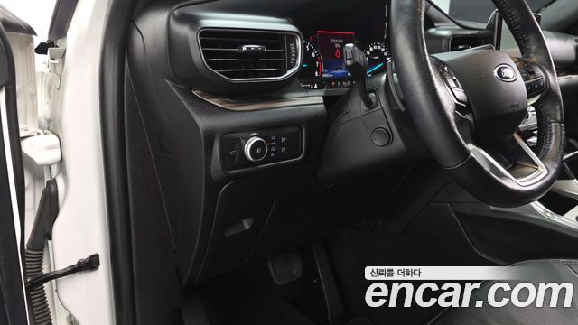 Ford Explorer (VI) 2.3 LimIted 4WD 2020 — фото 13