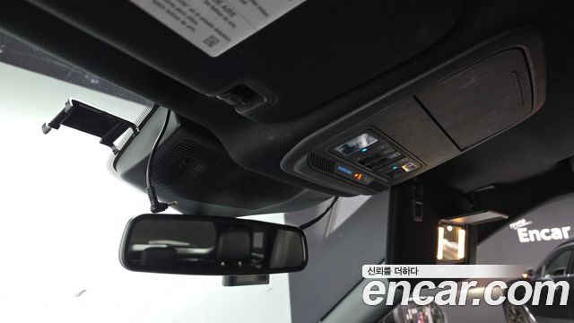 Ford Explorer (VI) 2.3 LimIted 4WD 2020 — фото 18