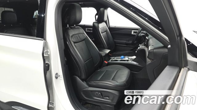 Ford Explorer (VI) 2.3 LimIted 4WD 2020 — фото 26