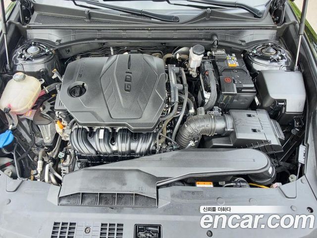 Hyundai Grandeur (GN7) 2,5 Gasoline 2WD Calligraphy 2024 — фото 23