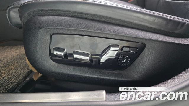 BMW 5 Series (G30) 520d xDrive M Sport Package Plus 2018 — фото 35