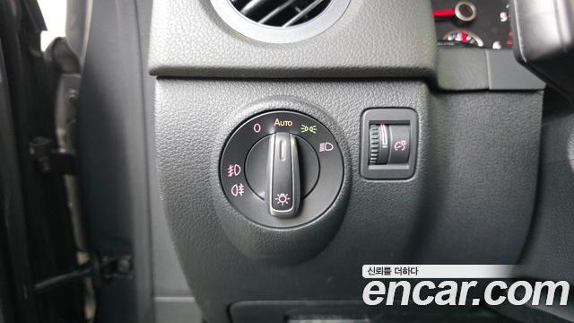 Volkswagen Tiguan 2.0 TDI Comfort 5N 2016 — фото 18